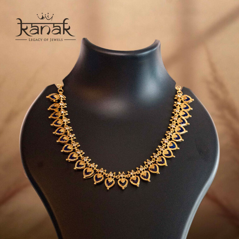 golden serenade necklace