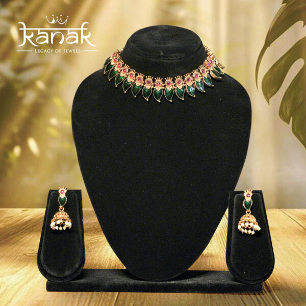 emerald blossom choker set